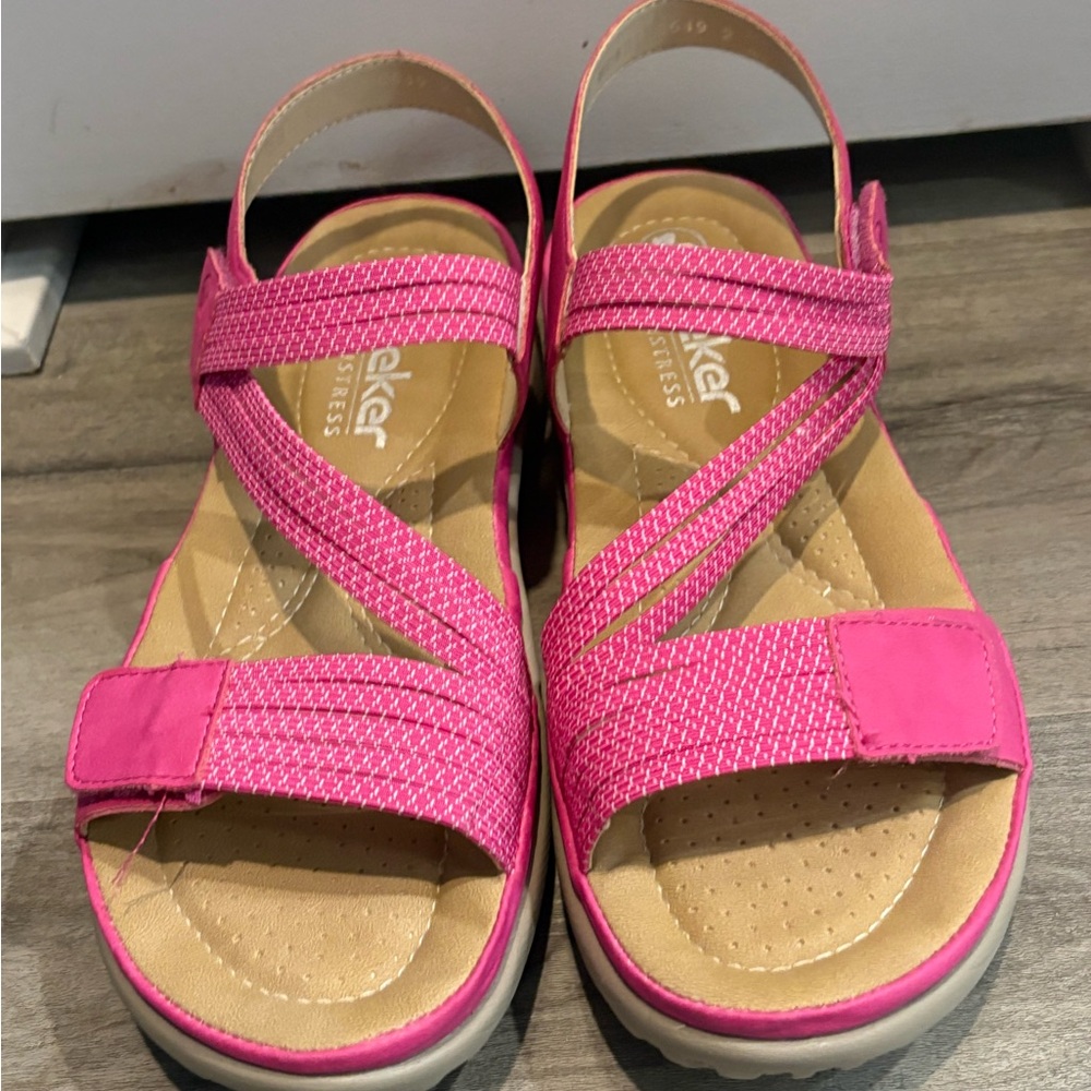 REIKER Pink Strappy Sandals